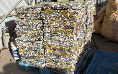 アルミ缶・プレス１