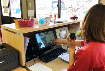 事務作業の様子２