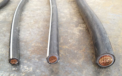 CVTケーブルの60mm²以上。