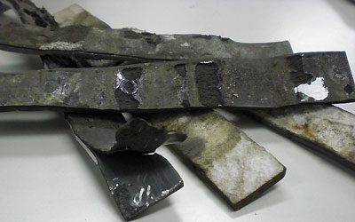 裏面にゴムが付いている場合は減額になります。