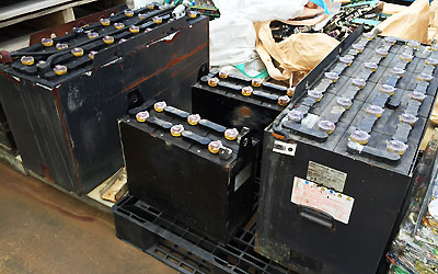フォークリフト用バッテリーの写真１