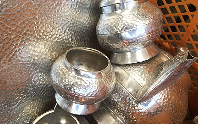 スズ食器の画像